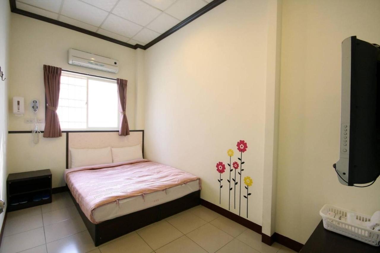 Sunmoonlake Sunflower House หยูฉี ภายนอก รูปภาพ