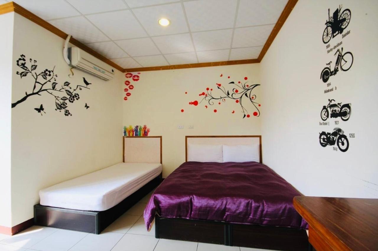 Sunmoonlake Sunflower House หยูฉี ภายนอก รูปภาพ