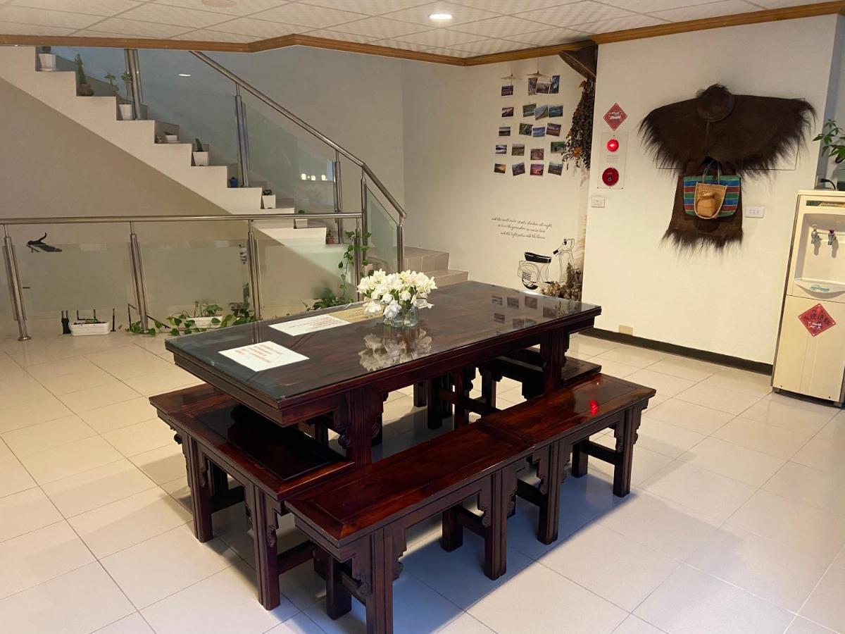 Sunmoonlake Sunflower House หยูฉี ภายนอก รูปภาพ